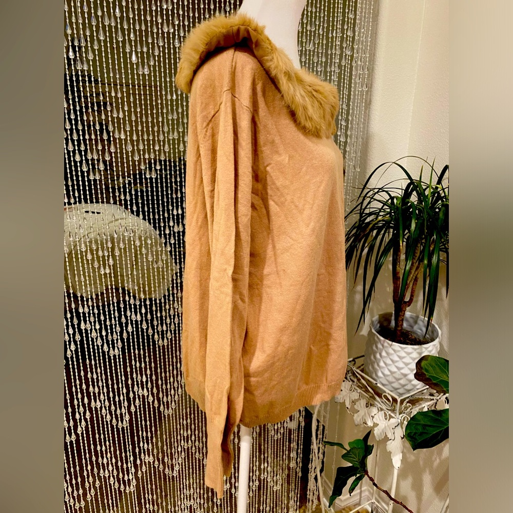 JOHN PAUL RICHARD RABBIT FUR SWEATER NWT - Picture 4 of 6